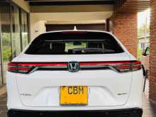 https://riyasewana.com/uploads/honda-vezel-z-513485722602.jpg