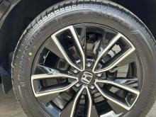 https://riyasewana.com/uploads/honda-vezel-z-514425524222.jpg