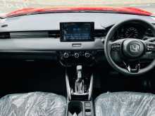 https://riyasewana.com/uploads/honda-vezel-z-5181625335.jpg