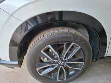 https://riyasewana.com/uploads/honda-vezel-z-5184357584.jpg