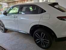 https://riyasewana.com/uploads/honda-vezel-z-5184357946.jpg