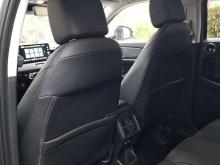 https://riyasewana.com/uploads/honda-vezel-z-5638276325.jpg