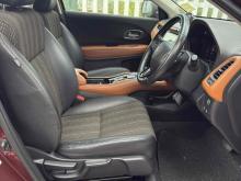 https://riyasewana.com/uploads/honda-vezel-z-58215324401.jpg