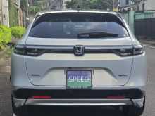 https://riyasewana.com/uploads/honda-vezel-z-585001996.jpg