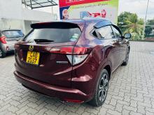 https://riyasewana.com/uploads/honda-vezel-z-610311817705.jpg