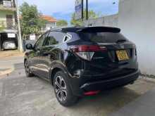 Honda Vezel Z 2014 SUV