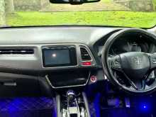 https://riyasewana.com/uploads/honda-vezel-z-61209044193.jpg