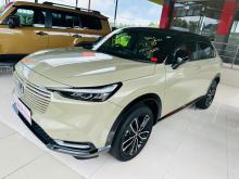 https://riyasewana.com/uploads/honda-vezel-z-616411010272.jpg
