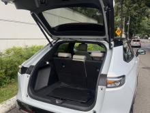 https://riyasewana.com/uploads/honda-vezel-z-64525917495.jpg