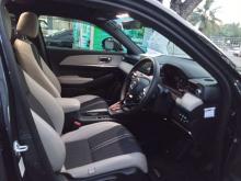 https://riyasewana.com/uploads/honda-vezel-z-71114106774.jpg
