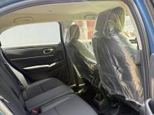 https://riyasewana.com/uploads/honda-vezel-z-712544117726.jpg