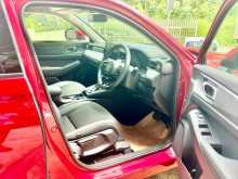 https://riyasewana.com/uploads/honda-vezel-z-7201730653.jpg