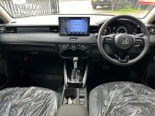 https://riyasewana.com/uploads/honda-vezel-z-720351017265.jpg