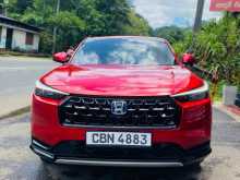 Honda Vezel Z 2025 SUV
