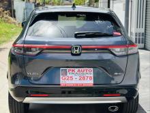 https://riyasewana.com/uploads/honda-vezel-z-721313024403.jpg