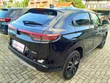 https://riyasewana.com/uploads/honda-vezel-z-8101109275.jpg