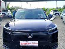 https://riyasewana.com/uploads/honda-vezel-z-8101109723.jpg