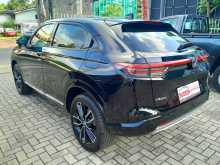https://riyasewana.com/uploads/honda-vezel-z-8101109844.jpg