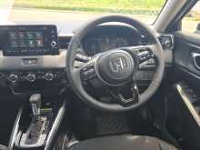 https://riyasewana.com/uploads/honda-vezel-z-81759454143.jpg