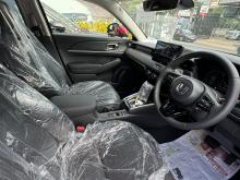 https://riyasewana.com/uploads/honda-vezel-z-911492317932.jpg