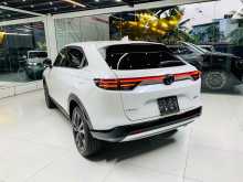 https://riyasewana.com/uploads/honda-vezel-z-914485922523.jpg