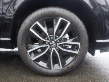 https://riyasewana.com/uploads/honda-vezel-z-918051717596.jpg