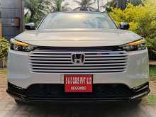 Honda Vezel Z-Play Moonroof Sound System 2023 SUV
