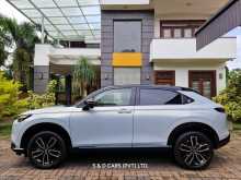 https://riyasewana.com/uploads/honda-vezel-z-play-782733242.jpg