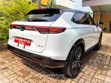 https://riyasewana.com/uploads/honda-vezel-z-play-782733543.jpg