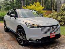 Honda Vezel Z Play Moonroof 2023 SUV