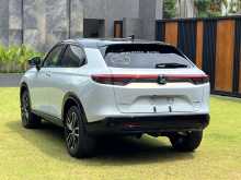 https://riyasewana.com/uploads/honda-vezel-z-play-791948914.jpg