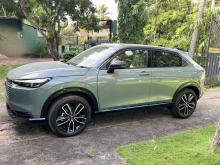 https://riyasewana.com/uploads/honda-vezel-z-play-88162224953.jpg