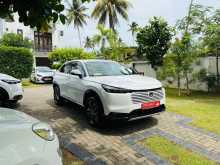 Honda VEZEL Z-Premium 2025 SUV