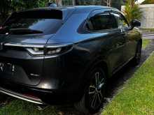https://riyasewana.com/uploads/honda-vezel-zplay-2023-246081312563.jpg