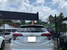 https://riyasewana.com/uploads/honda-vezle-72207074503.jpg