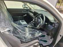https://riyasewana.com/uploads/honda-vezzel-2123622102.jpg