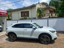 https://riyasewana.com/uploads/honda-vezzel-212362214.jpg