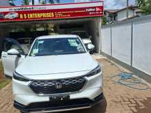 https://riyasewana.com/uploads/honda-vezzel-2123622503.jpg