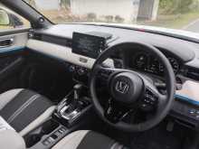 https://riyasewana.com/uploads/honda-vezzel-z-2025-1514433412803.jpg