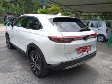 https://riyasewana.com/uploads/honda-vezzel-z-2025-1617095012812.jpg