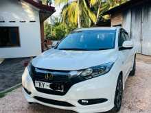 https://riyasewana.com/uploads/honda-vizel-2014-2819072212274.jpg