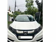 https://riyasewana.com/uploads/honda-vizel-rs-2017-311173912042.jpg