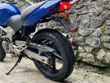 https://riyasewana.com/uploads/honda-vtr-250-132337094842.jpg