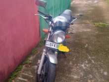 https://riyasewana.com/uploads/honda-vtr-250-1618354514003.jpg
