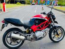 https://riyasewana.com/uploads/honda-vtr-250-202056484953.jpg