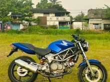 Honda VTR 250 2005 Motorbike