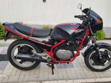 https://riyasewana.com/uploads/honda-vtr-250-41109366875.jpg