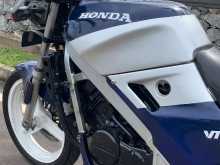 Honda VTZ 1986 Motorbike