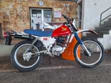 Honda XLR 1999 Motorbike