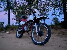 Honda XLR 125 1995 Motorbike